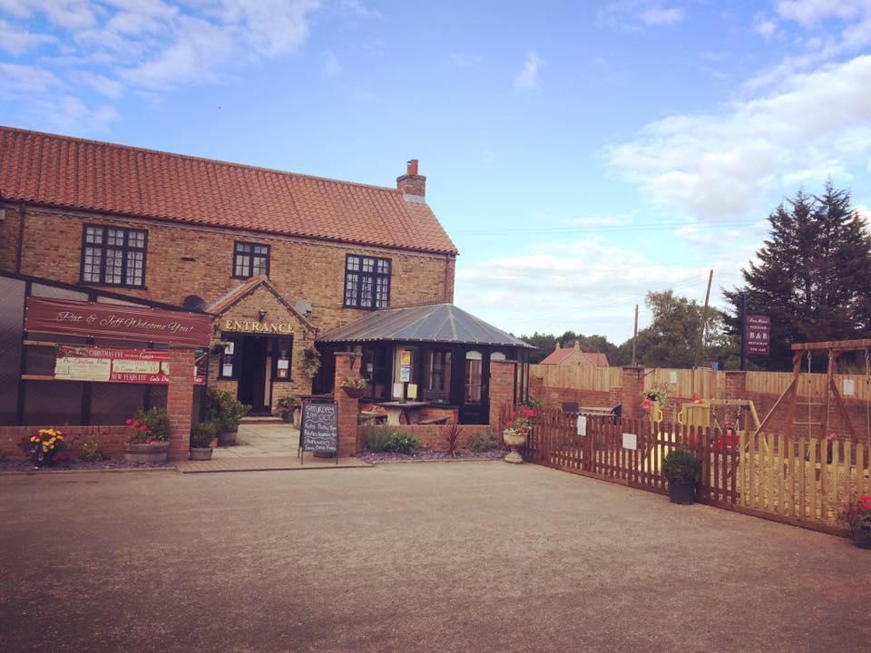Jolly Brewers Hotel Shouldham Екстериор снимка